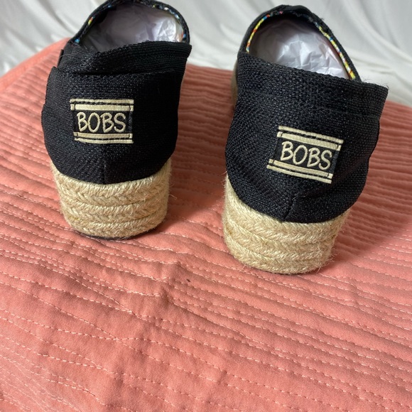 Size 8 Bob’s from Sketchers with memory foam insoles, black - Picture 4 of 8